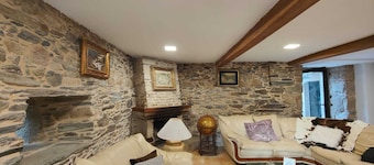 Rural House in A Queira. A quiet environment and close to Ares, Ferrol or Coruña.