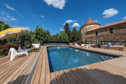 La Jolie Vie - La Grange des Amis: creating memories together