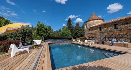 La Jolie Vie - La Grange des Amis: creating memories together