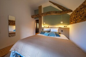 3 dormitorios, tabla de planchar con plancha, wifi y ropa de cama