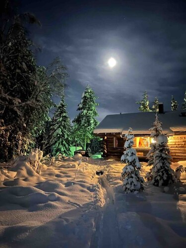 Log cabin in the nature, view to Ylläs fjell, 2 bedrooms + loft