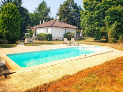 Nature, spacious, fenced, well equipped, Loire castles, ideal for families