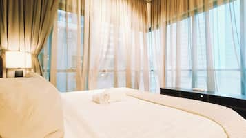 3 bedrooms, iron/ironing board, travel crib, WiFi