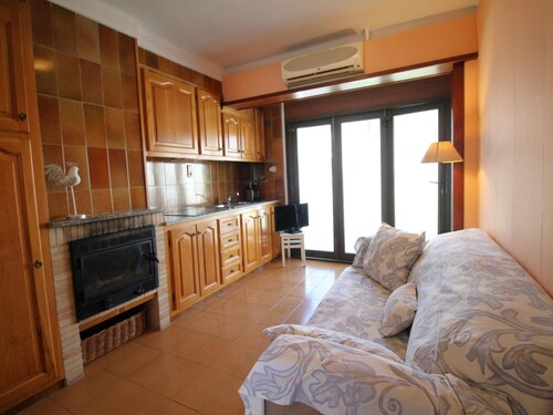 Cozy Apt with Large Terrace, BBQ & AC, Close to La Farella Beach