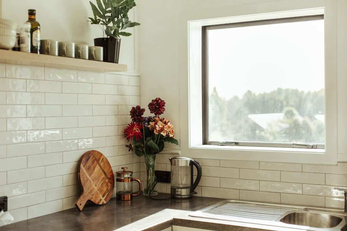 Réfrigérateur, four, plaque de cuisson