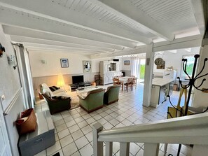 TV - 4-room house near beach - La Brée-Les-Bains - 6 people (La Brée-les-Bains)