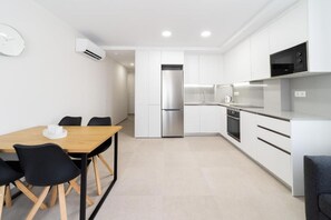 Private kitchen - Venegas Urban Suites 3C (Las Palmas de Gran Canaria)