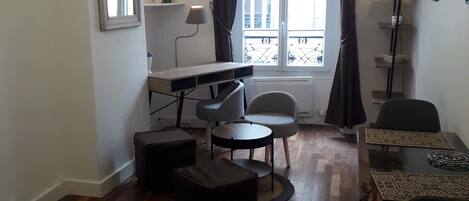 1 bedroom, iron/ironing board, bed sheets