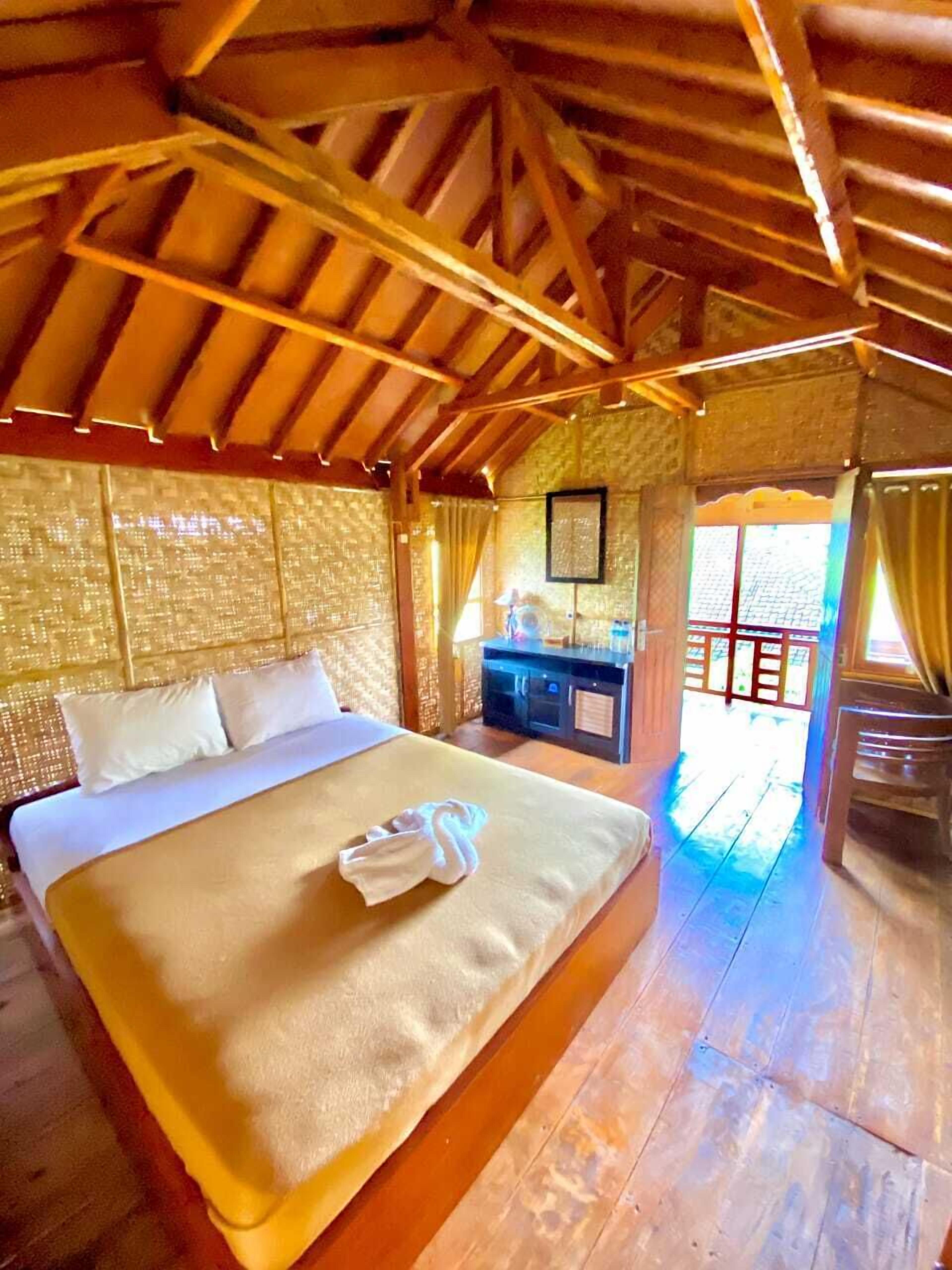 Classic Double Room, Balcony, Park View | Free WiFi