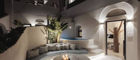 Executive Suite with outdoor Hot Tub | Terraço/pátio