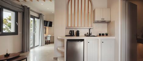 Estate Suite with Hot Tub | Hochwertige Bettwaren, Zimmersafe, individuell dekoriert