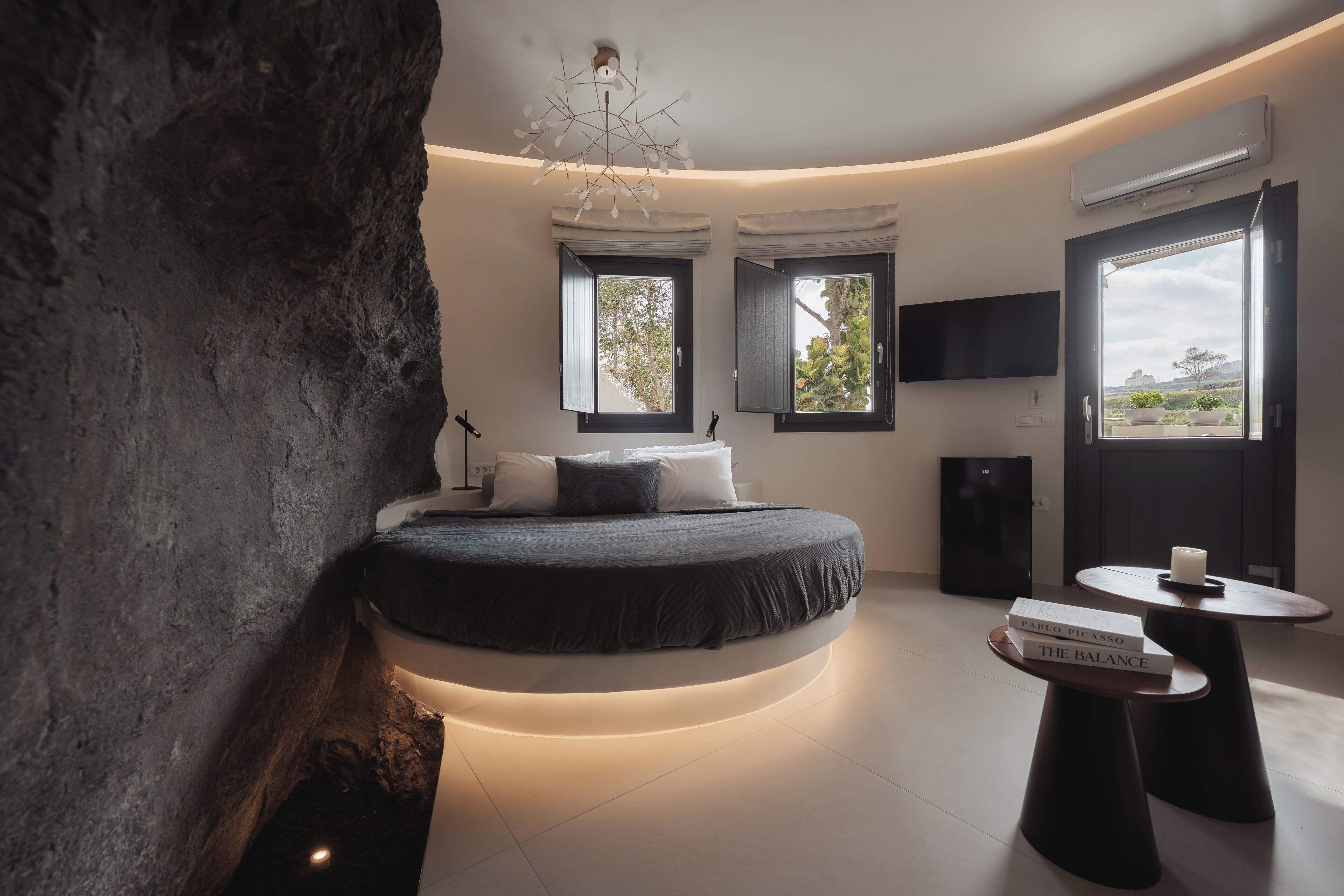 Gemstone Suite | Sengetøy av topp kvalitet, safe på rommet og individuelt dekorert