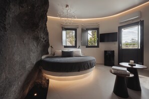 Gemstone Suite | Ropa de cama de alta calidad y caja de seguridad en la habitación 