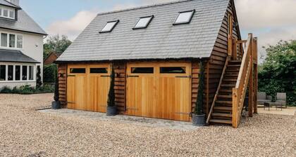 Hygge Lodge - Studio apartment in a peaceful location