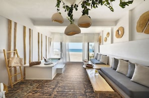 Supreme Beachfront Suite Sea View with hot tub | Living area - Olympa Suites (Dio-Olympos)