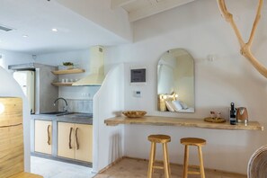 Senior Studio Suite, Sea Facing | 1 bedroom, in-room safe, desk, iron/ironing board
