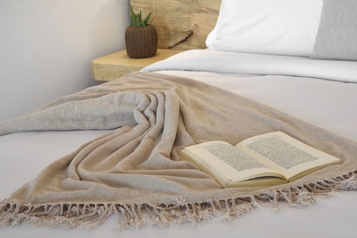 Honeymoon Seafront Suite Sea View with hot tub | In-room safe, desk, iron/ironing board, free WiFi