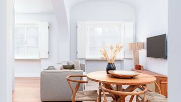 Comfort Apartment, 2 Bedrooms, Terrace | Living area