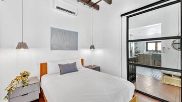 3 bedrooms, iron/ironing board