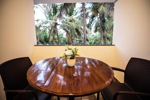 Dobbeltrom – superior, bassengutsikt | Utsikt fra balkong