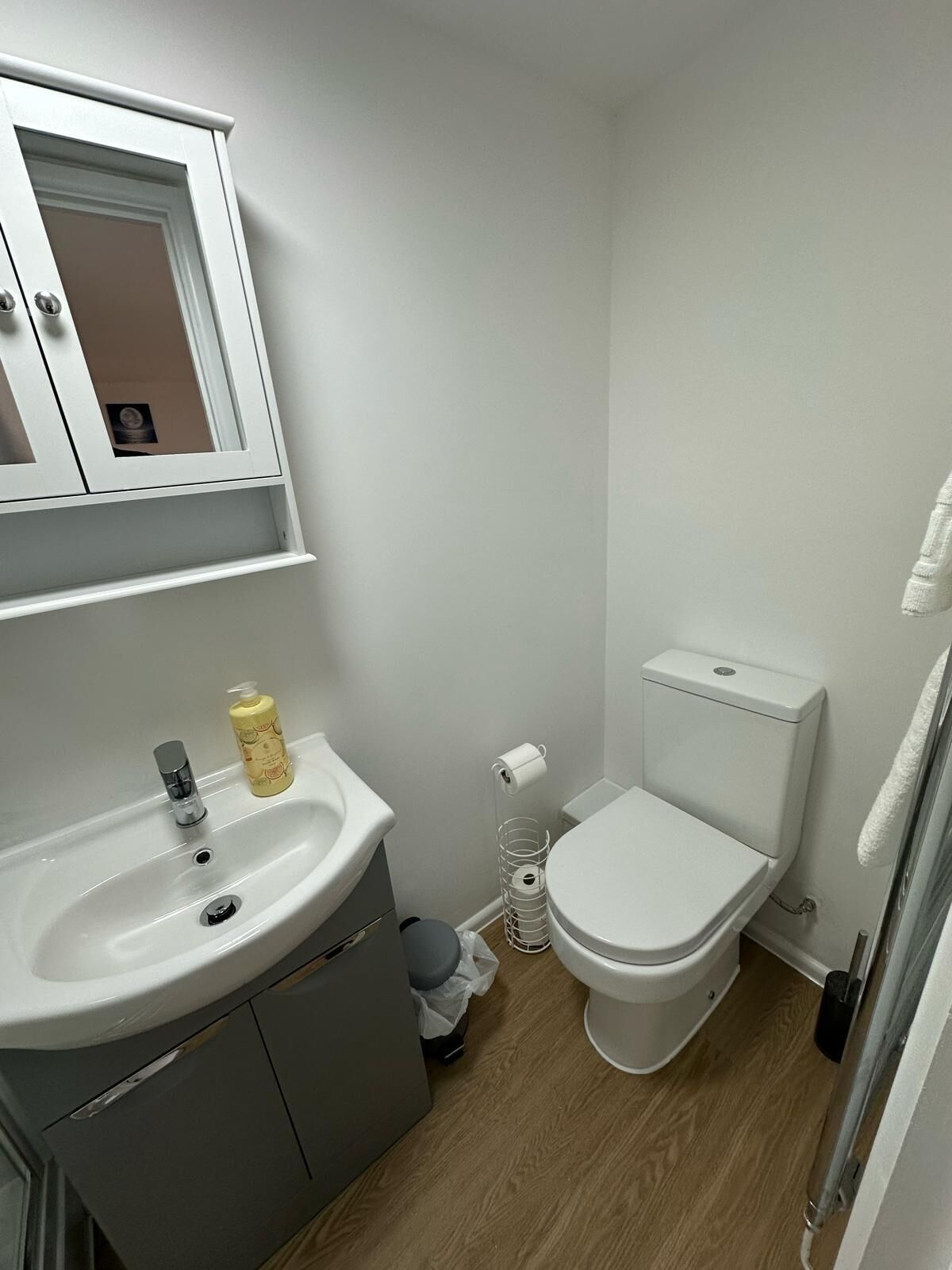 Standard Room | Bathroom