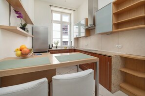 Private kitchen - Exceptional Apartment for 4 by Renters (Lódz)