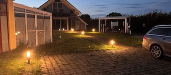 New vacation home 125sqm glass house to slow down