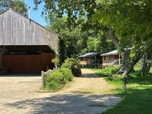 Exterior - Le Jardin Saint Germain Lodges & Events (Plogastel-Saint-Germain)