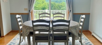 Cooperstown Double Play Lodge Unit A Near HOF