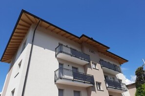 Exterior - Apartment at 1000 meters  (Fondo)
