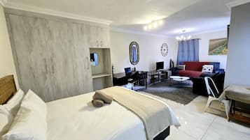 1 chambre, fer et planche à repasser, Wi-Fi, draps fournis