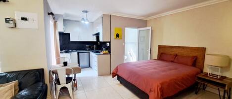 1 bedroom, iron/ironing board, WiFi, bed sheets