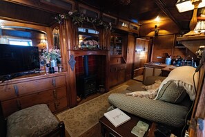 TV connectée, cheminée