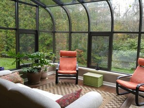 Interior - Tailwinds B&B (Erin)