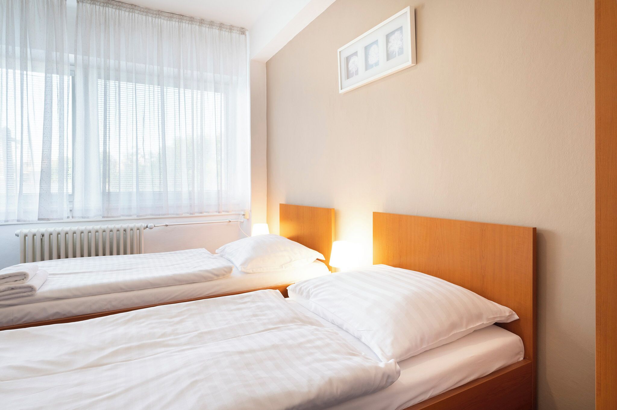 Standard-Vierbettzimmer | Kostenloses WLAN, Bettwäsche