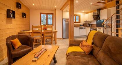 Le Chalet Lovecy - View of the mountains 4/5 people