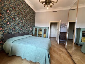 3 bedrooms, iron/ironing board, WiFi, bed sheets - Risorgimento @ Vatican APT (Roma)