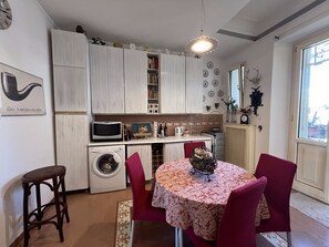 Dining - Risorgimento @ Vatican APT (Roma)