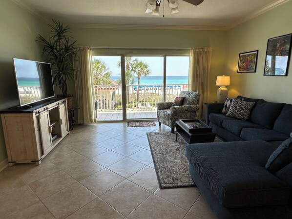TV, DVD player - Coral Reef Unit #204, second floor unit with wonderful pool and beach view (Panama City Beach)