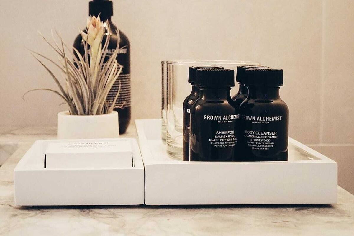 ห้องดีลักซ์ดับเบิล, วิวทะเล | ห้องน้ำ | ฝักบัว, ไดร์เป่าผม, ผ้าเช็ดตัว, สบู่