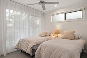 3 bedrooms, desk, iron/ironing board, travel cot
