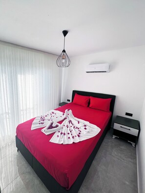 Classic Apartment | Laptop workspace, iron/ironing board, free WiFi, bed sheets - Mila Apart (Ortaca)