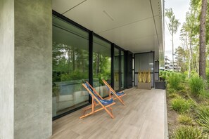 Apartment, 2 Bedrooms, Terrace, Beachside | Terrace/patio