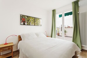 2 quartos, escrivaninha, ferros/tábuas de passar roupa, Wi-Fi