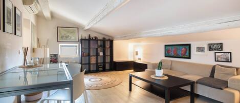 TV, offices