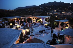 Outdoor dining - NEW! Villa Roberta - walk distance to Porto Cervo (Porto Cervo)