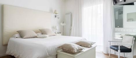 1 camera, ferro/asse da stiro, Wi-Fi, lenzuola