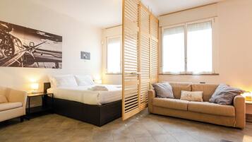 1 chambre, fer et planche Ă repasser, Wi-Fi, draps fournis