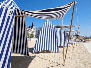 Beach - Sea viewStudio ROYAN 50m from the beach 4pers private parking (Royan)