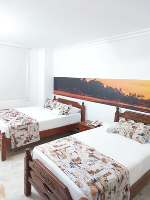 Twin Room, Private Bathroom | Premium bedding, individually furnished, desk, laptop workspace - HOTEL STEVEN (Buenaventura)